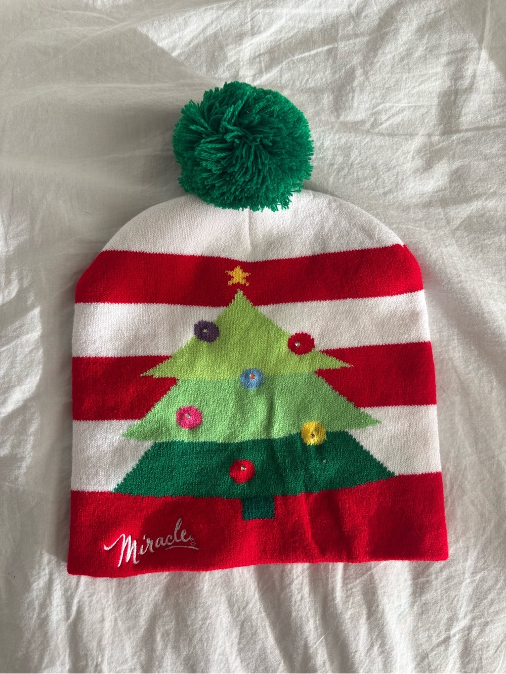 Fun Holiday Pom Toque , Miracle